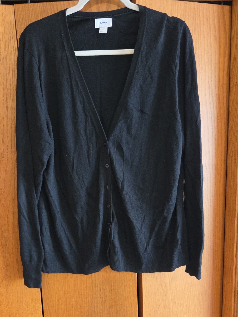 Women's Old Navy Black V‑Neck Button‑Front Cardigan